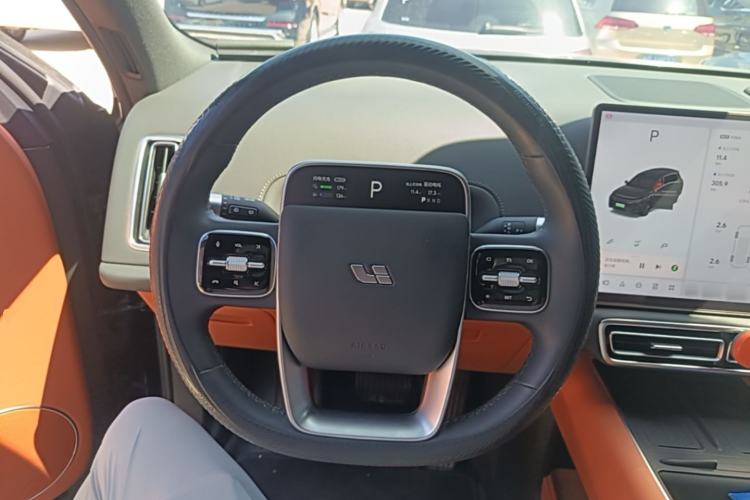 Used Li Auto L8 2024 Max Steering Wheel