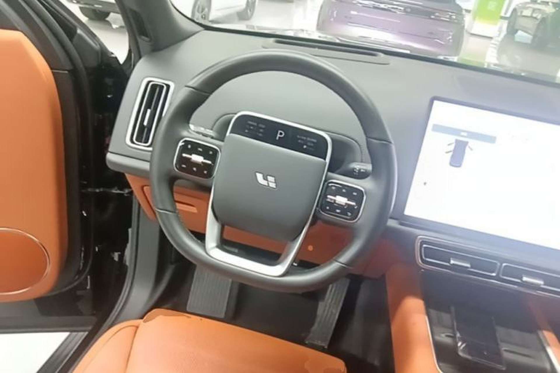 Used Li Auto L8 2024 Pro Model Steering Wheel