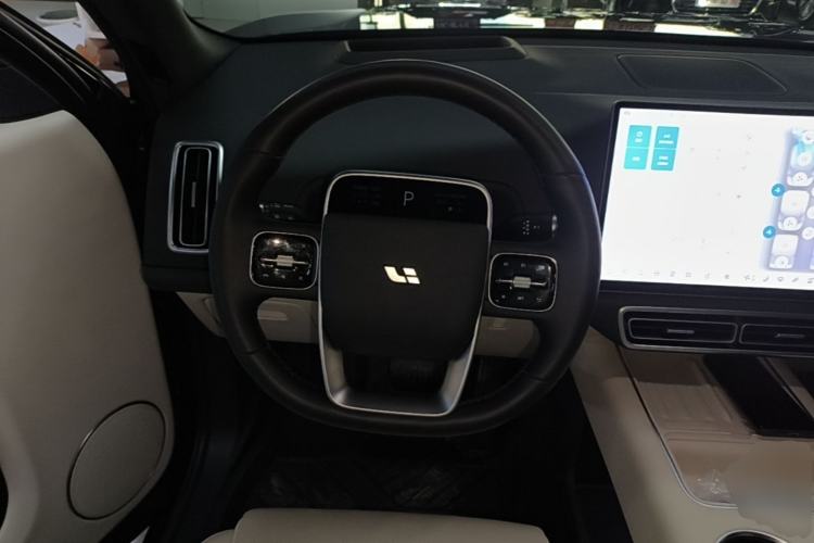 Used Li Auto L8 2024 Max Steering Wheel