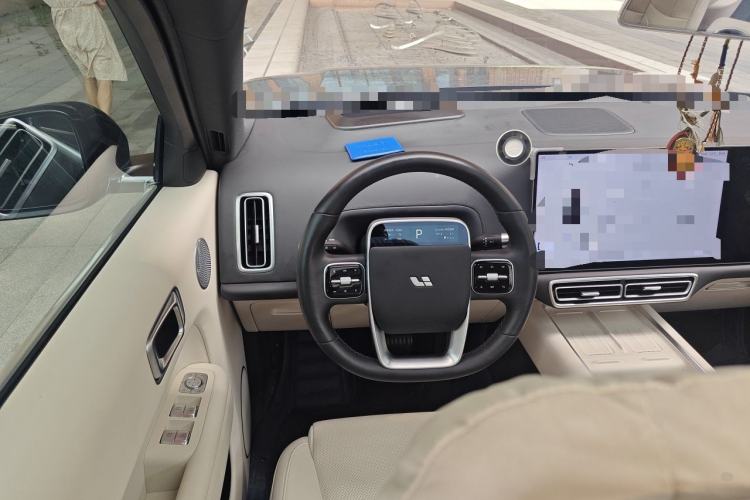 Used Li Auto L8 2024 Max Steering Wheel