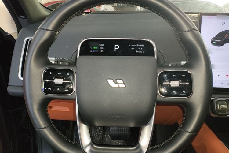 Used Li Auto L8 2024 Ultra Model Steering Wheel