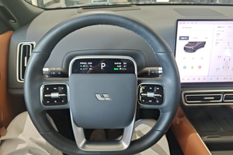 Used Li Auto L8 2024 Pro Model Steering Wheel