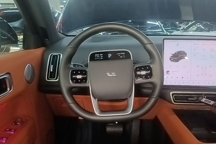 Used Li Auto L8 2024 Pro Model Steering Wheel