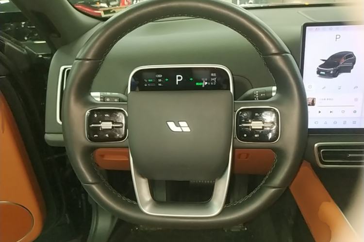Used Li Auto L8 2024 Pro Model Steering Wheel