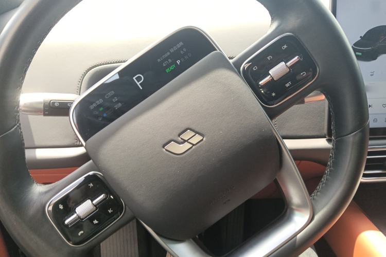 Used Li Auto L8 2024 Pro Model Steering Wheel