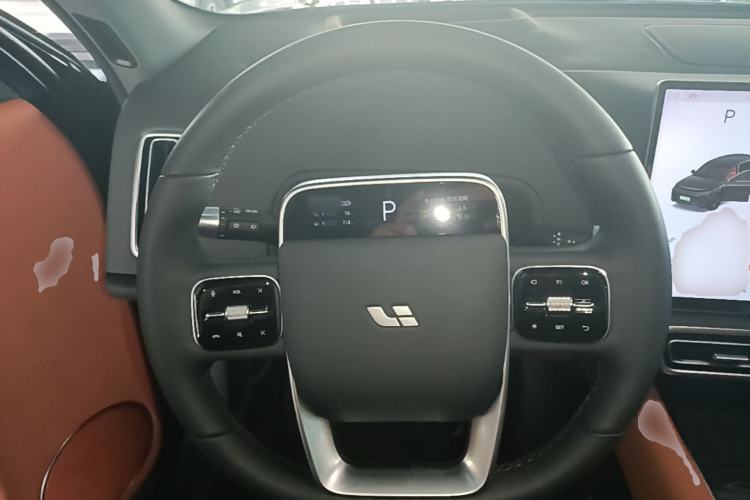 Used Li Auto L8 2024 Pro Model Steering Wheel