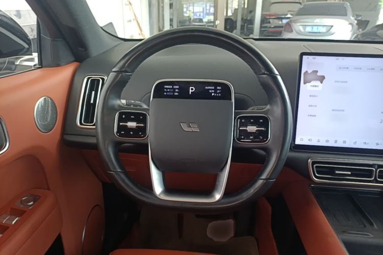 Used Li Auto L8 2024 Pro Model Steering Wheel