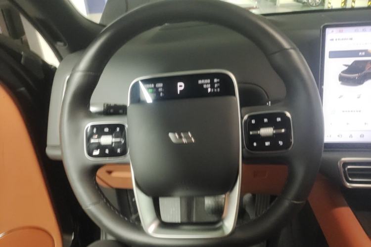 Used Li Auto L8 2024 Ultra Model Steering Wheel