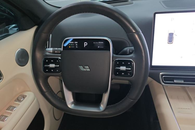 Used Li Auto L8 2024 Max Steering Wheel