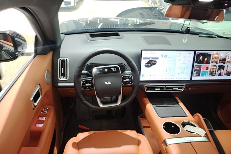 Used Li Auto L8 2024 Pro Model Steering Wheel