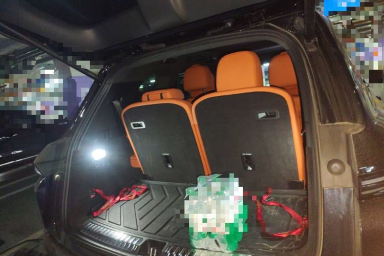 Used Li Auto L8 2024 Max Trunk