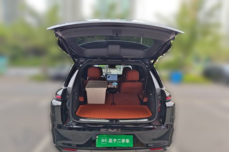 Used Li Auto L8 2024 Max Trunk