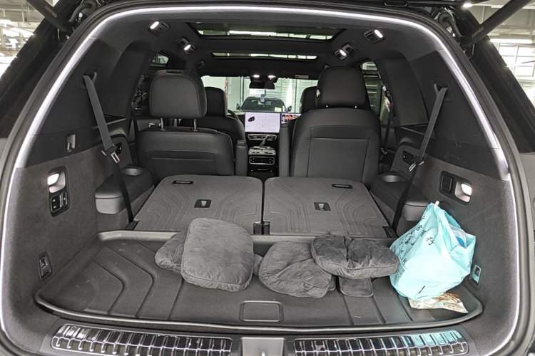 Used Li Auto L8 2024 Max Trunk