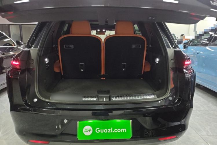 Used Li Auto L8 2024 Pro Model Trunk
