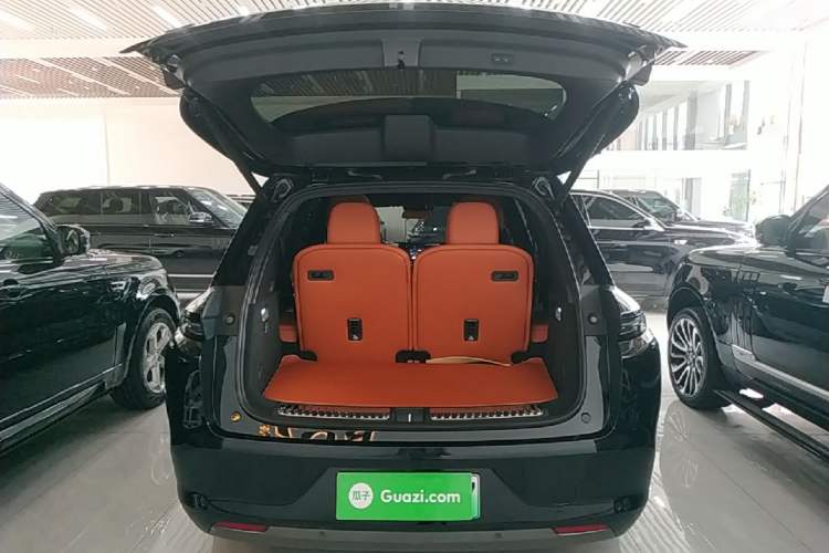 Used Li Auto L8 2024 Max Trunk