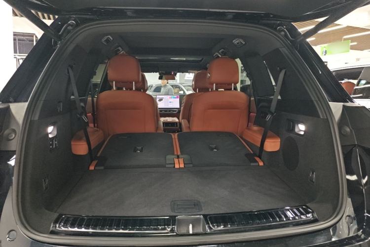 Used Li Auto L8 2024 Max Trunk