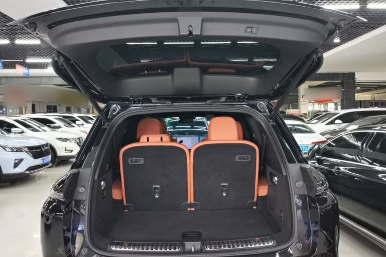 Used Li Auto L8 2024 Max Trunk