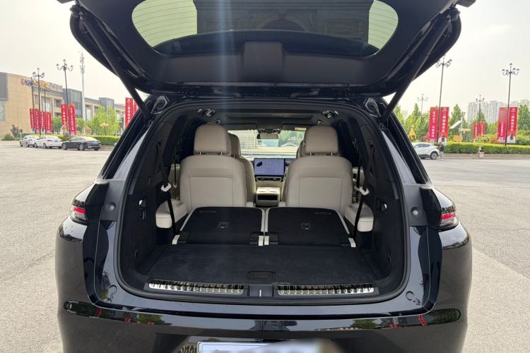 Used Li Auto L8 2024 Max Trunk