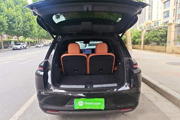 Used Li Auto L8 2024 Pro Model Trunk