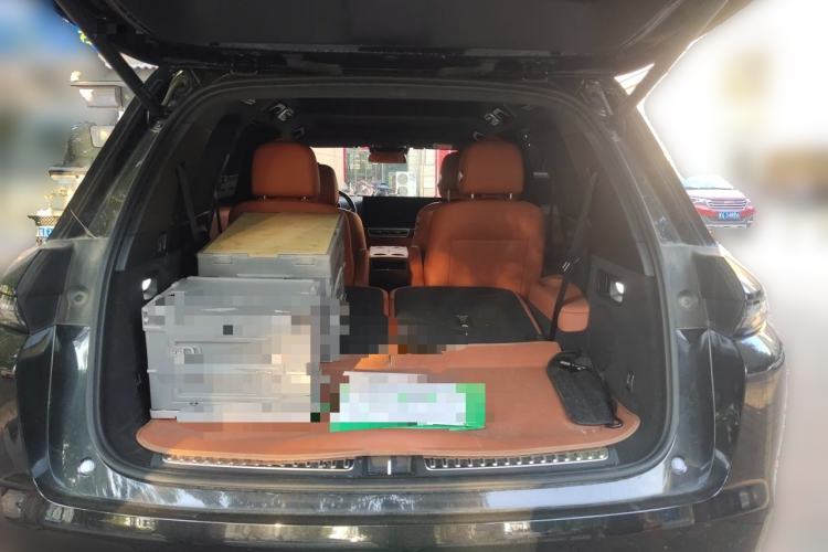 Used Li Auto L8 2024 Pro Model Trunk