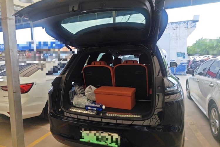 Used Li Auto L8 2024 Max Trunk