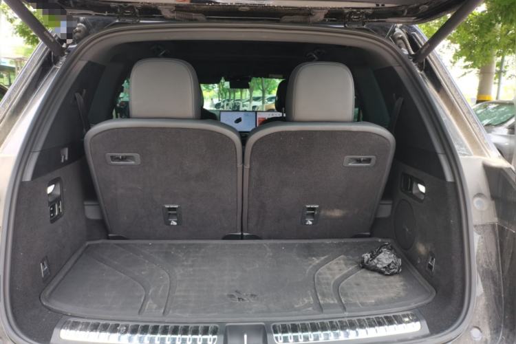 Used Li Auto L8 2024 Pro Model Trunk