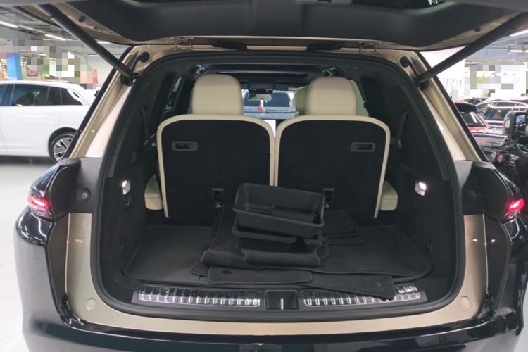 Used Li Auto L8 2024 Max Trunk