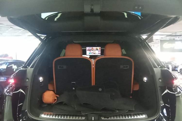 Used Li Auto L8 2024 Ultra Model Trunk