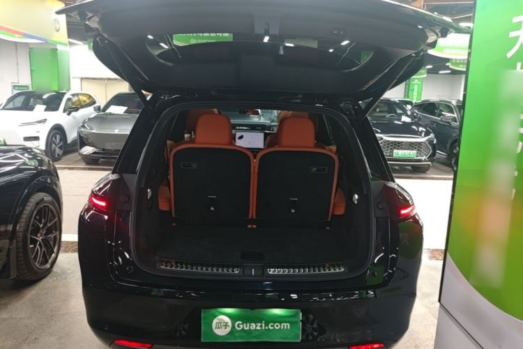 Used Li Auto L8 2024 Pro Model Trunk