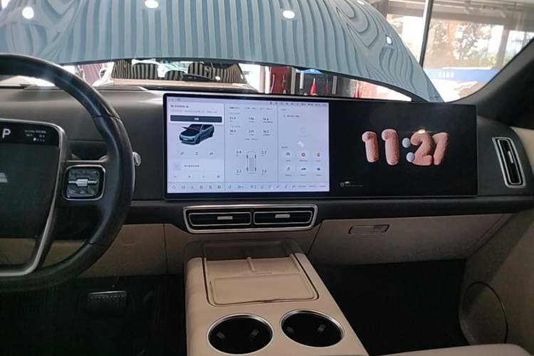 Used Li Auto L8 2024 Max Audio And AC Panel