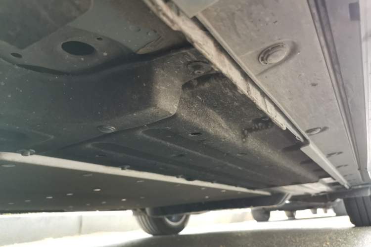 Used Li Auto L8 2024 Max Chassis Front Left