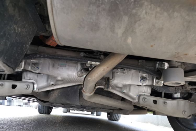 Used Li Auto L8 2024 Max Chassis Rear