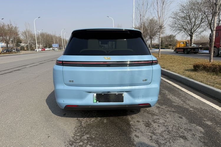 Used Li Auto L8 2024 Ultra Model Exterior 6