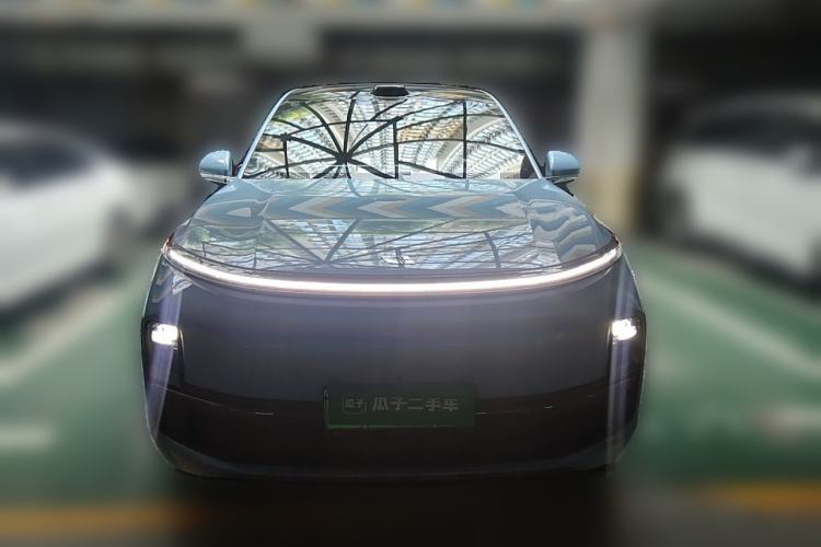 Used Li Auto L8 2024 Ultra Model Front
