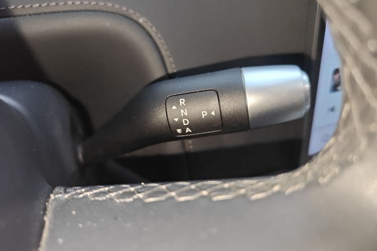 Used Li Auto L8 2024 Max Gear Lever