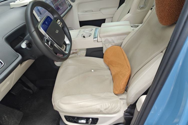 Used Li Auto L8 2024 Ultra Model Left Front Seat