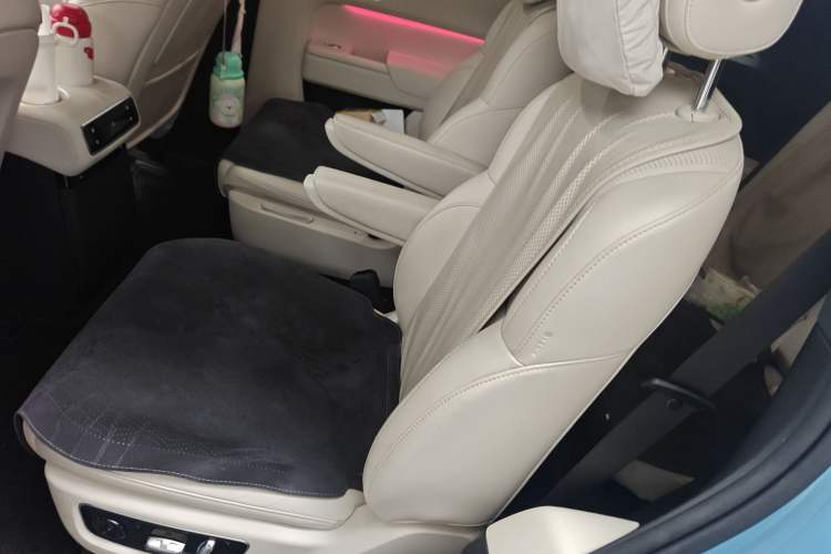 Used Li Auto L8 2024 Max Left Rear Seat