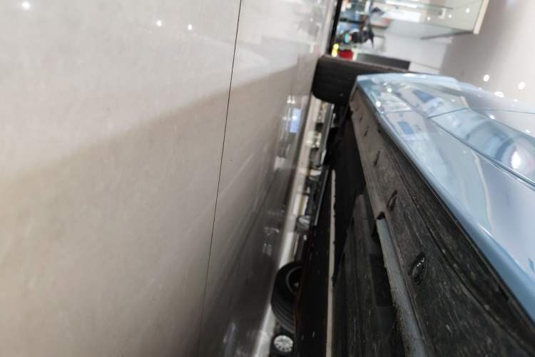 Used Li Auto L8 2024 Max Left Side Sill