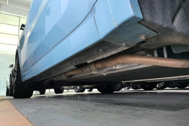 Used Li Auto L8 2024 Ultra Model Right Side Sill