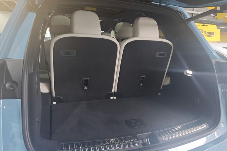 Used Li Auto L8 2024 Ultra Model Trunk