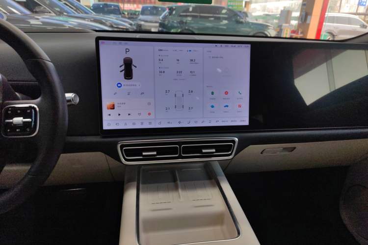 Used Li Auto L8 2024 Max Audio And AC Panel