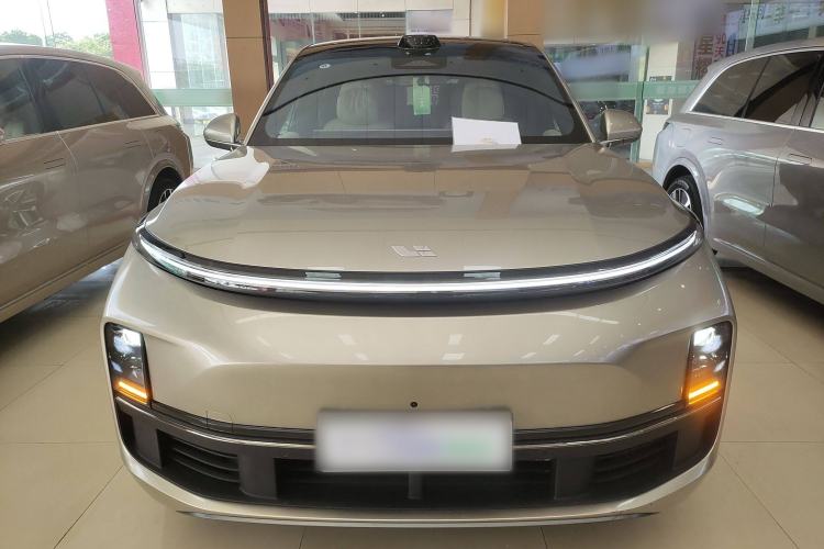 Used Li Auto L8 2024 Ultra Model Exterior 1