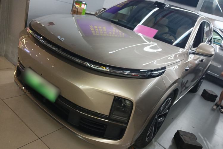 Used Li Auto L8 2024 Ultra Model Exterior 3