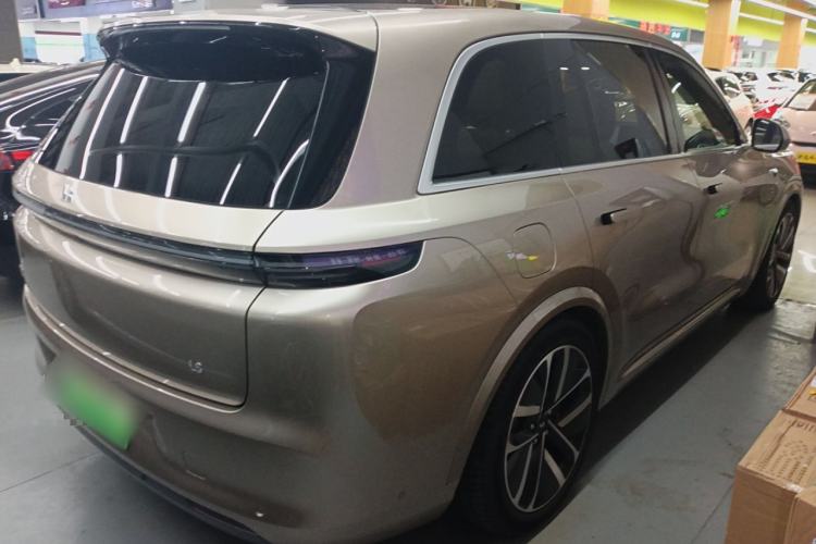 Used Li Auto L8 2024 Ultra Model Exterior 5
