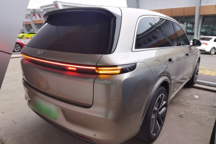 Used Li Auto L8 2024 Ultra Model Exterior 5