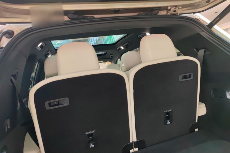 Used Li Auto L8 2024 Pro Model Headliner