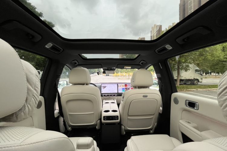 Used Li Auto L8 2024 Max Interior 8