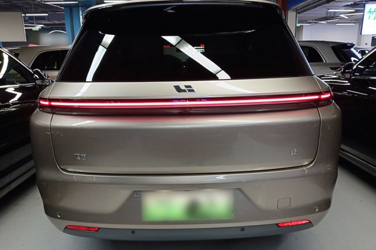 Used Li Auto L8 2024 Ultra Model Rear