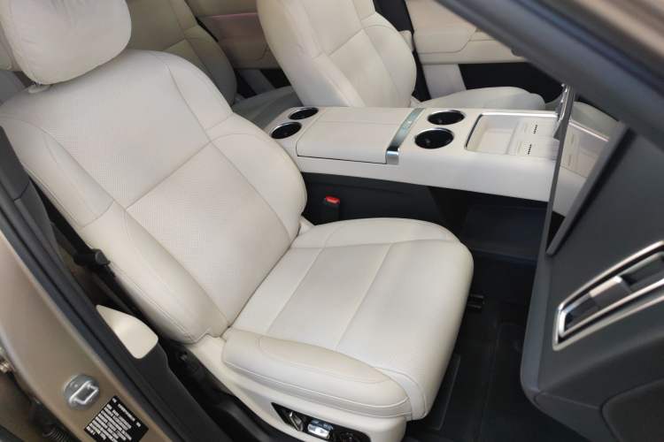 Used Li Auto L8 2024 Max Right Front Seat