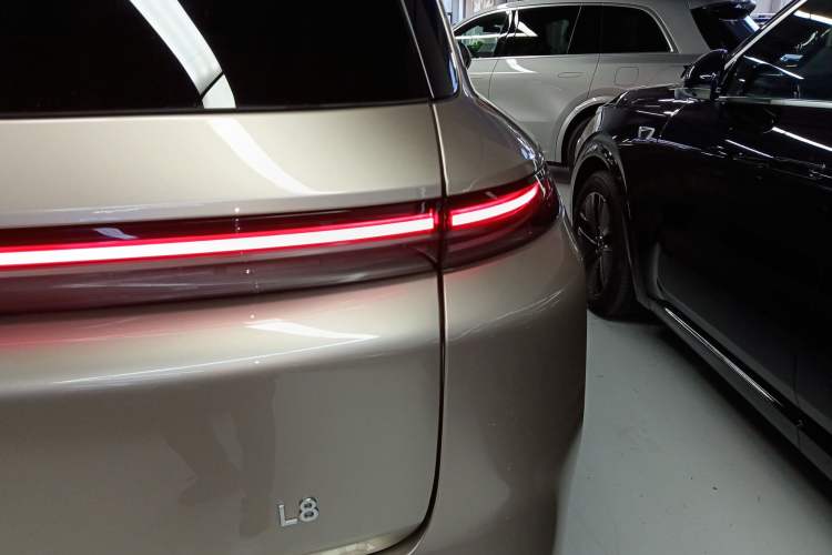 Used Li Auto L8 2024 Ultra Model Right Rear Taillight